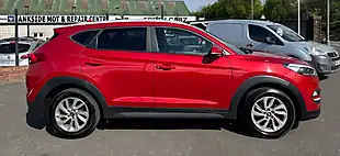 Used 2016 Hyundai Tucson Se Red - Interior and Exterior details 2