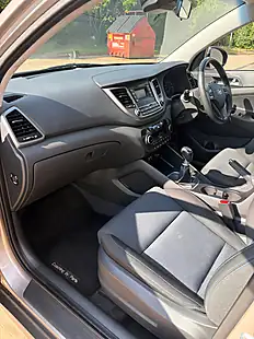 Used 2016 Hyundai Tucson Se White - Interior and Exterior details 11