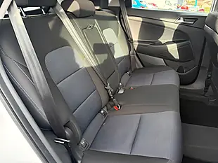 Used 2016 Hyundai Tucson Se White - Interior and Exterior details 13