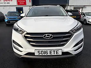 Used 2016 Hyundai Tucson Se White - Interior and Exterior details 4