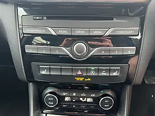 Used 2016 Infiniti Q30 Business Executive White - Interior and Exterior details 11