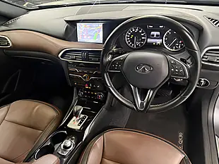 Used 2016 Infiniti Qx30 Premium Tech Grey - Interior and Exterior details 3