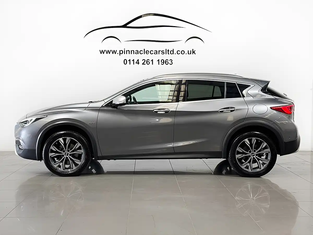 Used 2016 Infiniti Qx30 Premium Tech Grey - Interior and Exterior details 5