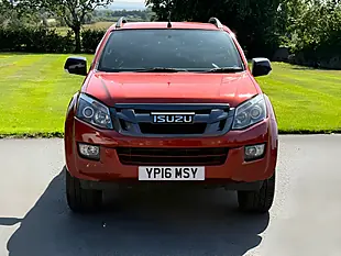 Used 2016 Isuzu D-Max Blade Orange - Interior and Exterior details 2