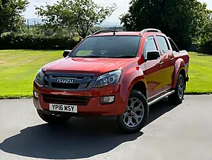 Used 2016 Isuzu D-Max Blade Orange - Interior and Exterior details 3