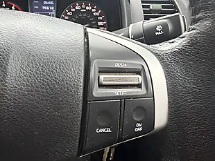 Used 2016 Isuzu D-Max Utah Vision Red - Interior and Exterior details 17