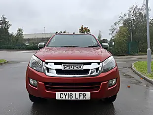 Used 2016 Isuzu D-Max Utah Vision Red - Interior and Exterior details 8
