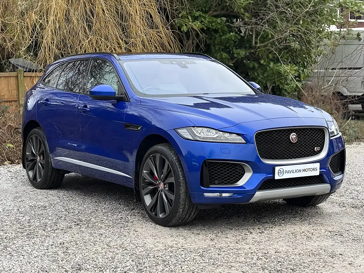 Used 2016 Jaguar F-Pace First Edition Blue - Interior and Exterior details 3