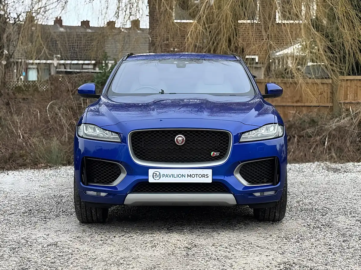 Used 2016 Jaguar F-Pace First Edition Blue - Interior and Exterior details 5