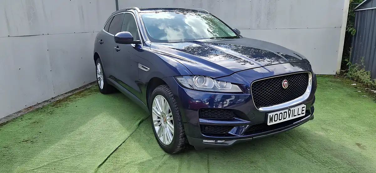 Used 2016 Jaguar F-Pace Portfolio Blue - Interior and Exterior details 3