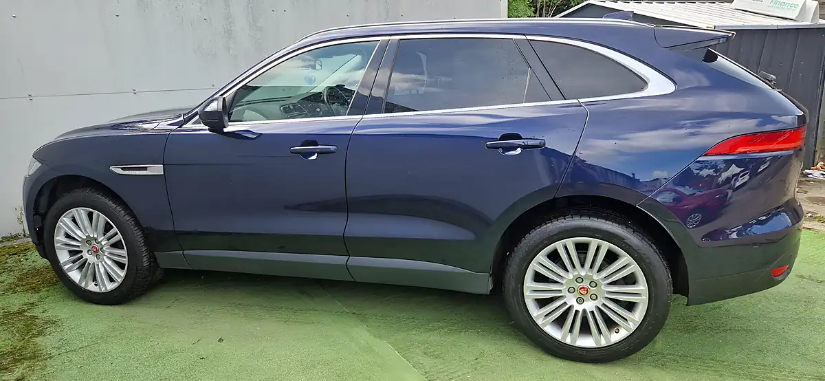 Used 2016 Jaguar F-Pace Portfolio Blue - Interior and Exterior details 4