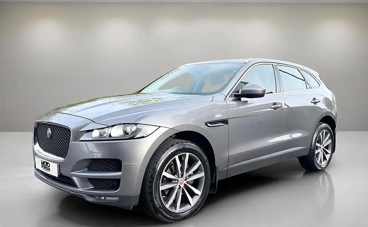 Used 2016 Jaguar F-Pace Portfolio Grey - Interior and Exterior details 7