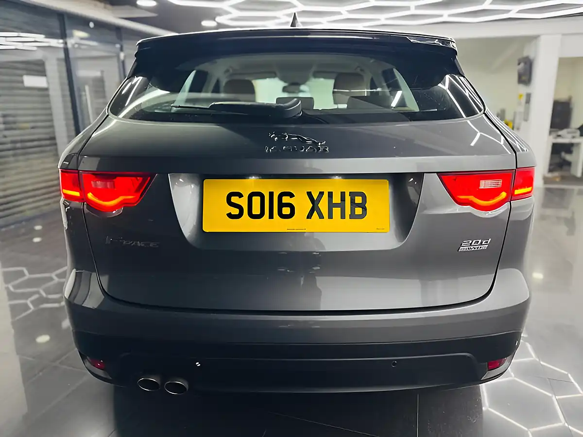 Used 2016 Jaguar F-Pace Prestige Grey - Interior and Exterior details 6