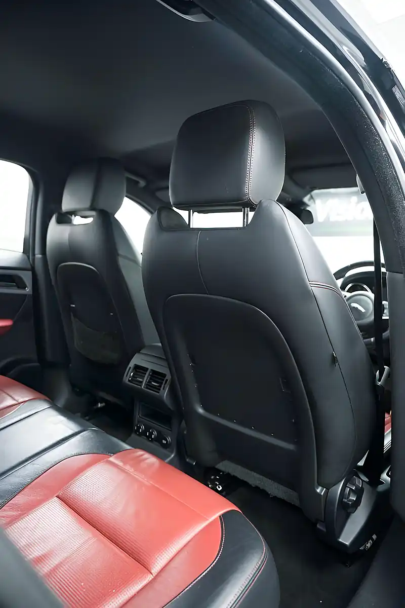 Used 2016 Jaguar F-Pace R-Sport Black - Interior and Exterior details 13