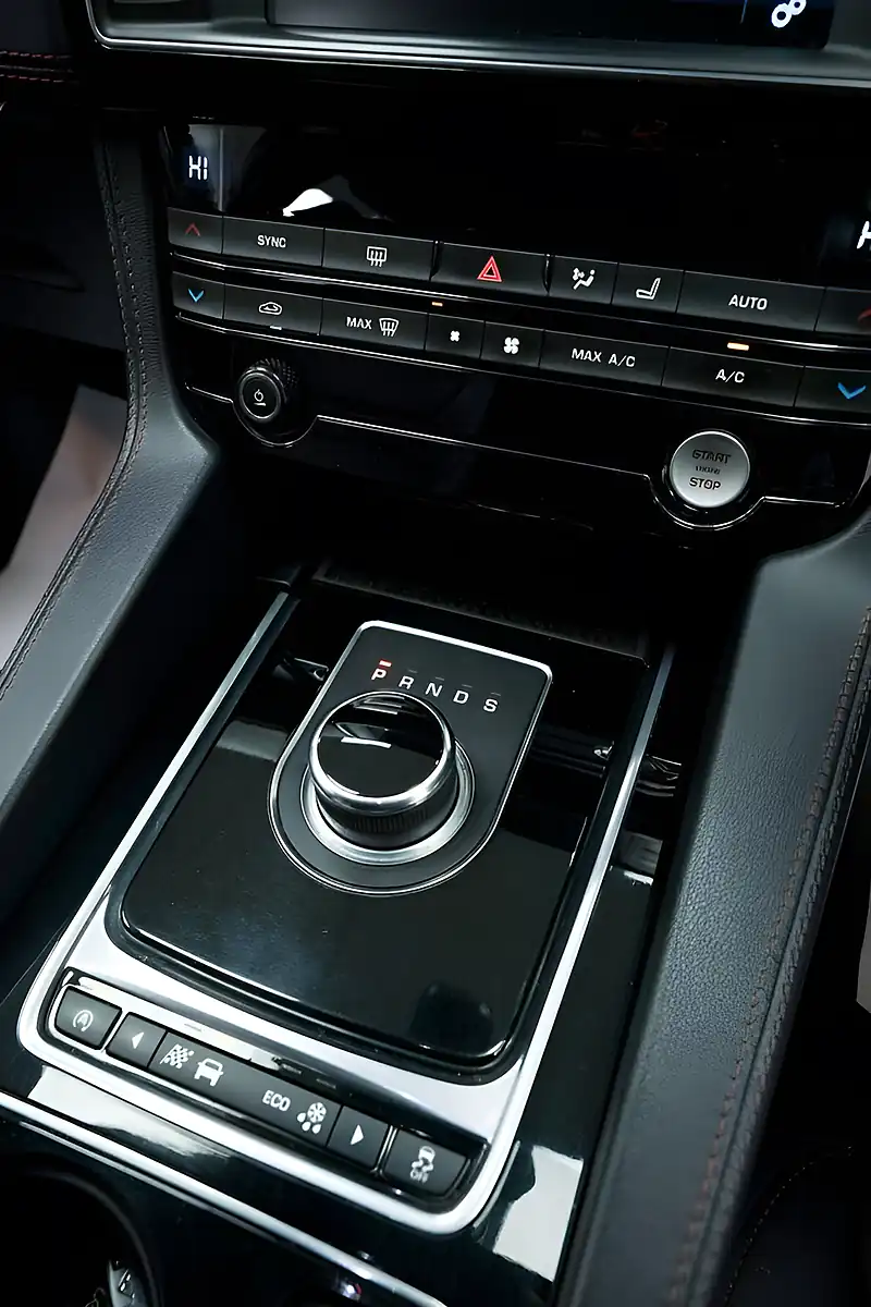 Used 2016 Jaguar F-Pace R-Sport Black - Interior and Exterior details 17
