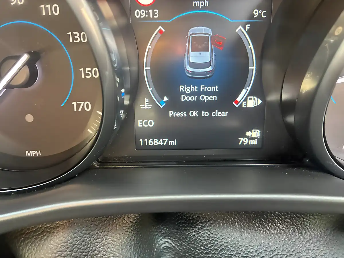 Used 2016 Jaguar F-Pace R-Sport Black - Interior and Exterior details 13