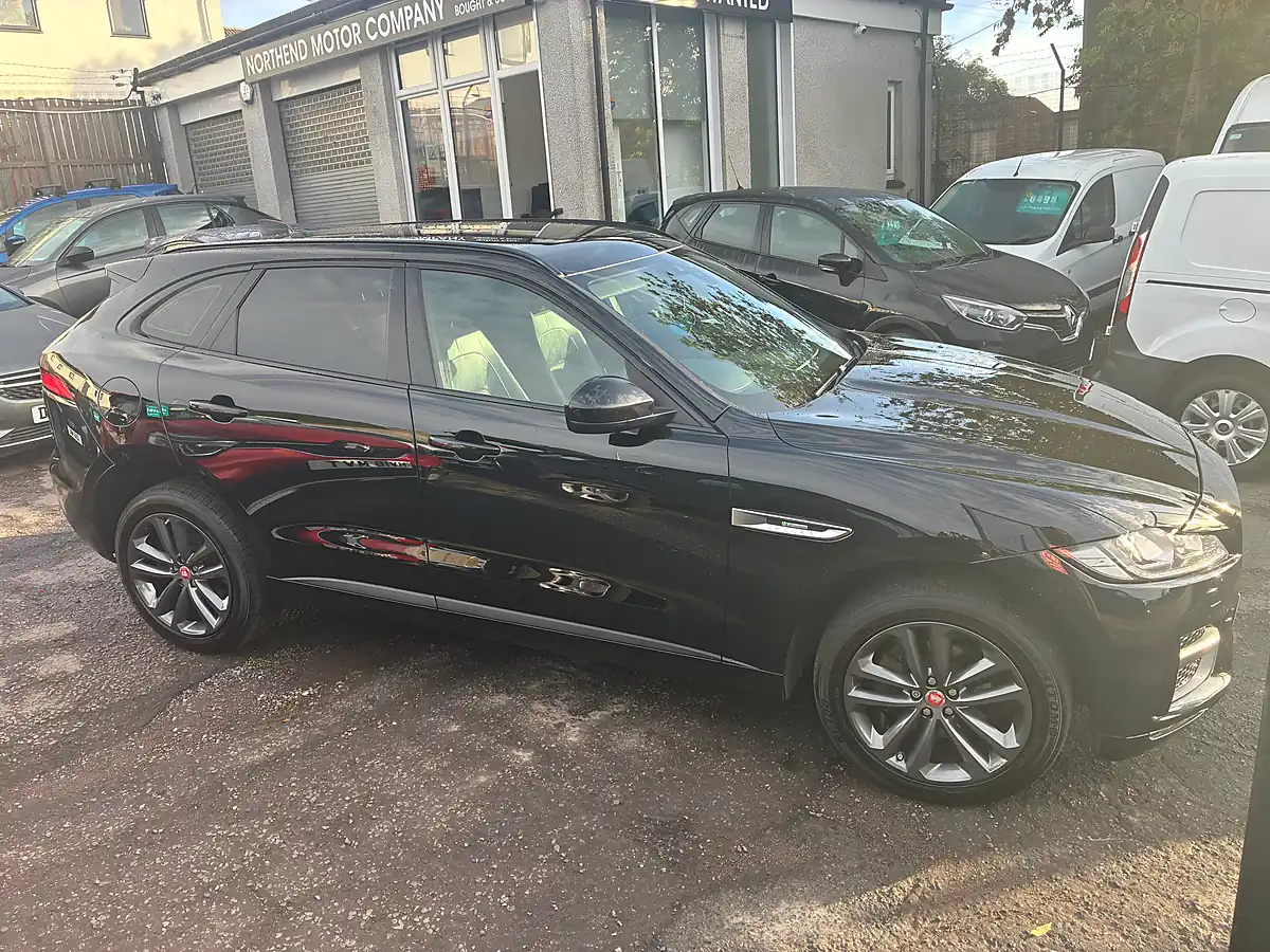Used 2016 Jaguar F-Pace R-Sport Black - Interior and Exterior details 2