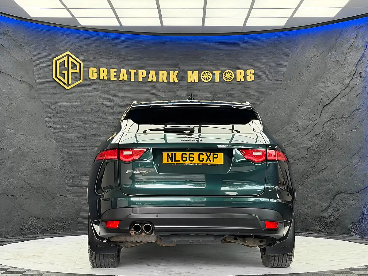 Used 2016 Jaguar F-Pace R-Sport Green - Interior and Exterior details 6