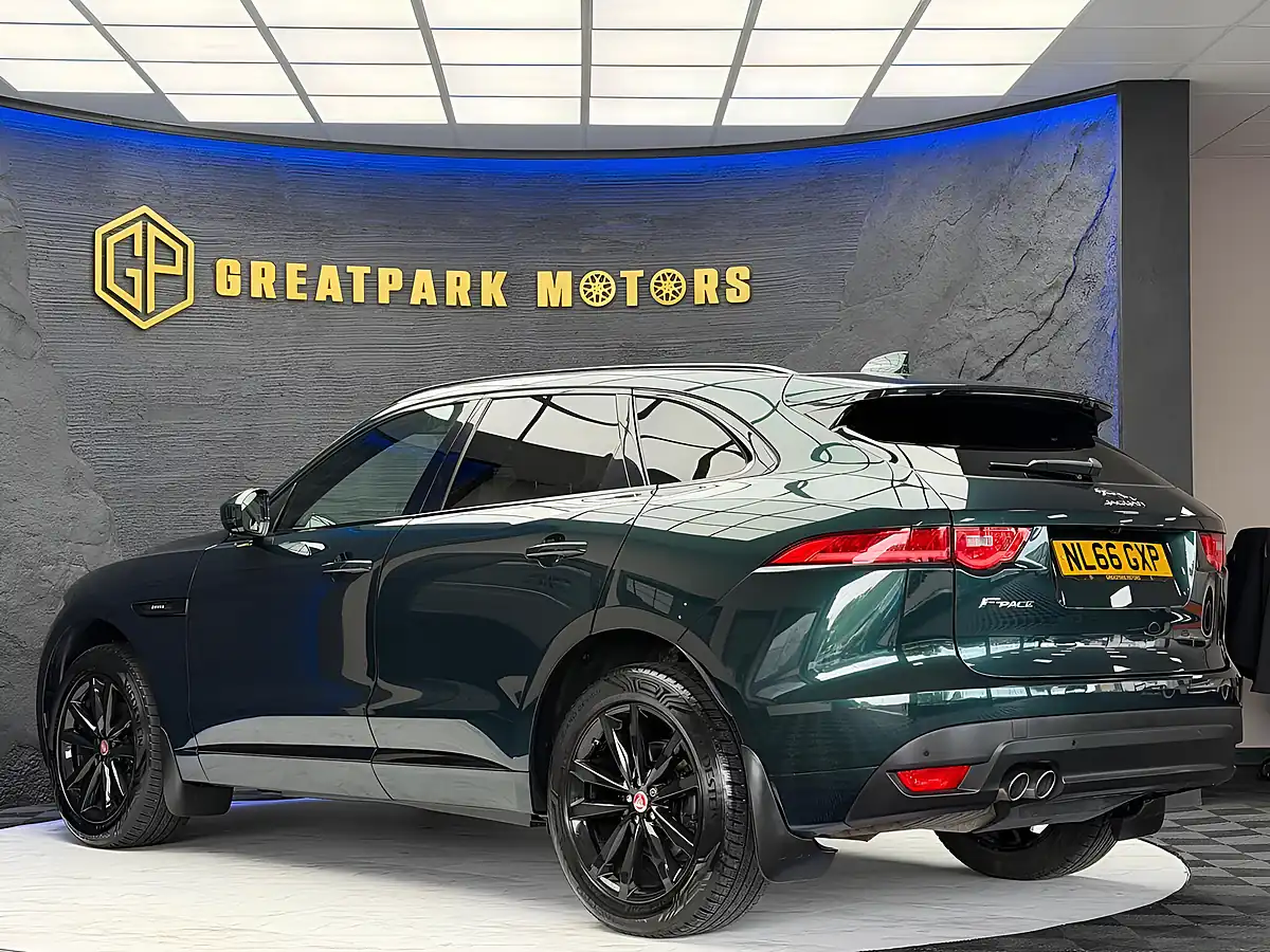 Used 2016 Jaguar F-Pace R-Sport Green - Interior and Exterior details 7