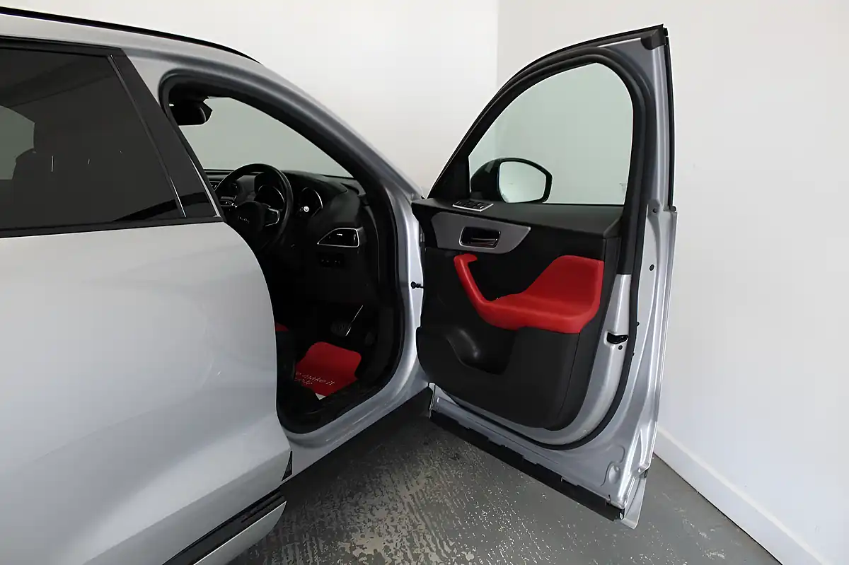 Used 2016 Jaguar F-Pace R-Sport Silver - Interior and Exterior details 12