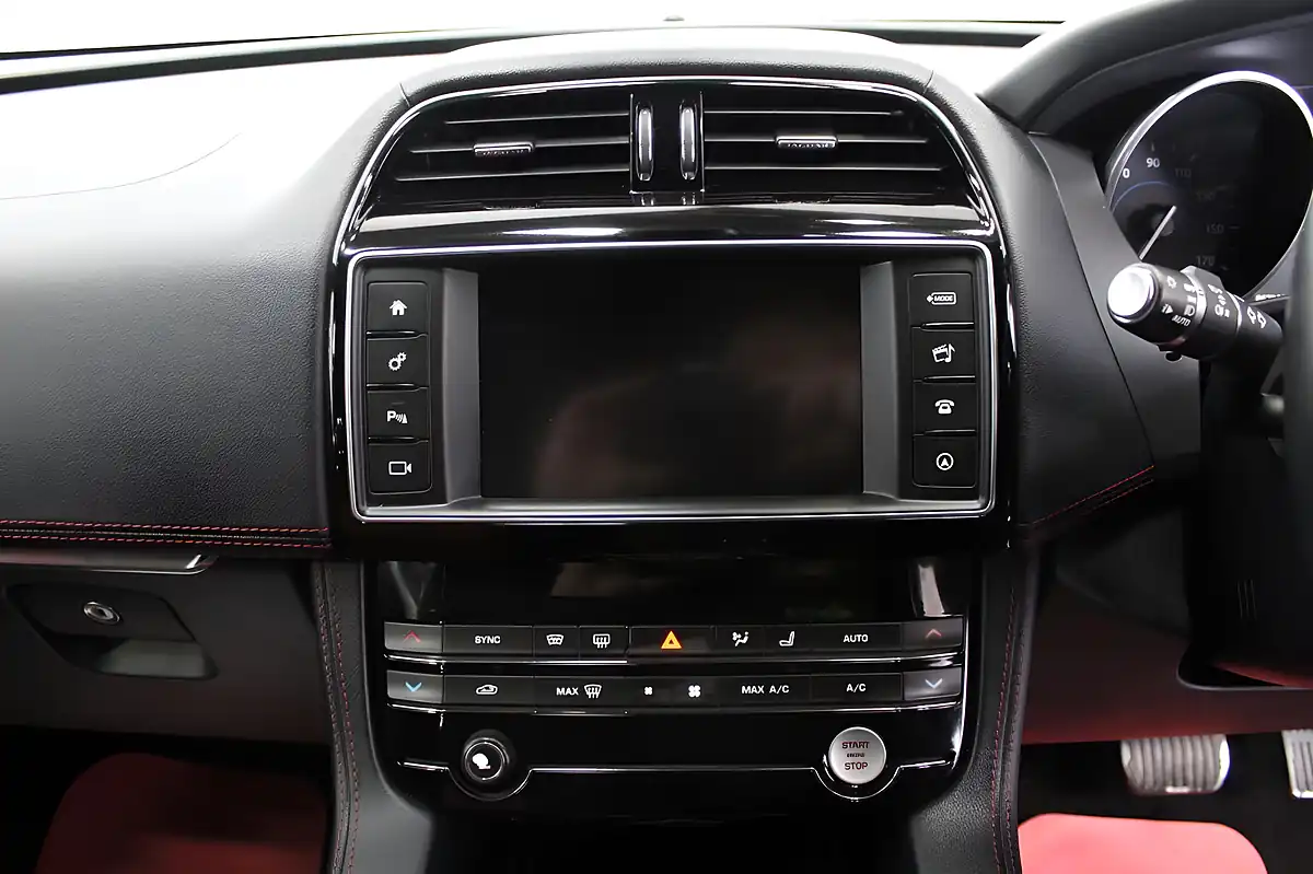 Used 2016 Jaguar F-Pace R-Sport Silver - Interior and Exterior details 14
