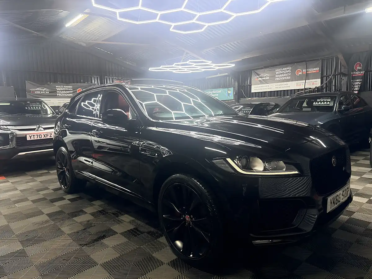 Used 2016 Jaguar F-Pace S Black - Interior and Exterior details 10
