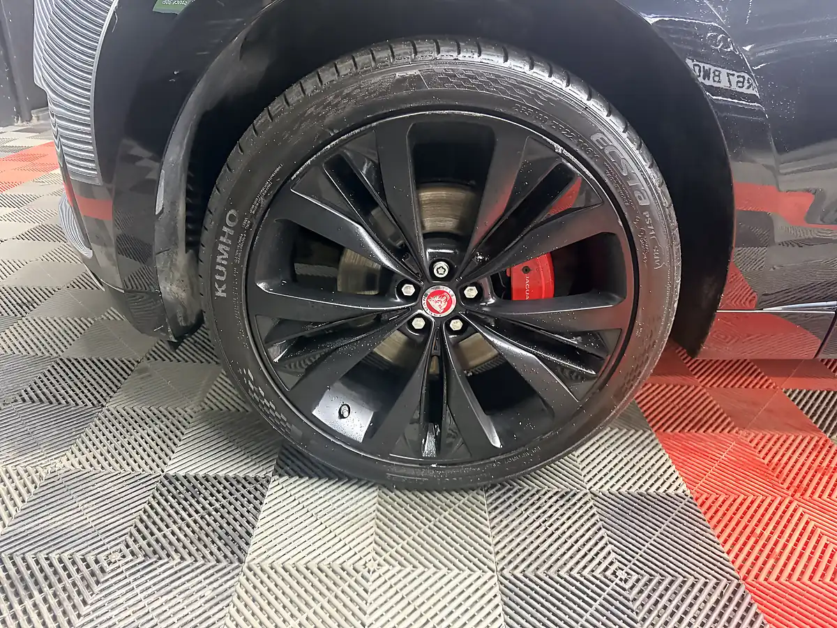 Used 2016 Jaguar F-Pace S Black - Interior and Exterior details 13