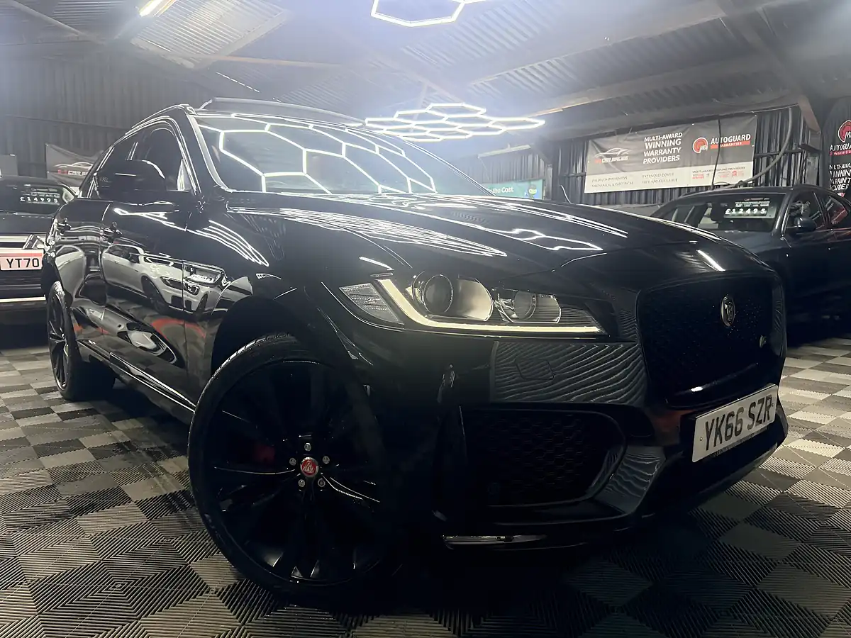 Used 2016 Jaguar F-Pace S Black - Interior and Exterior details 2