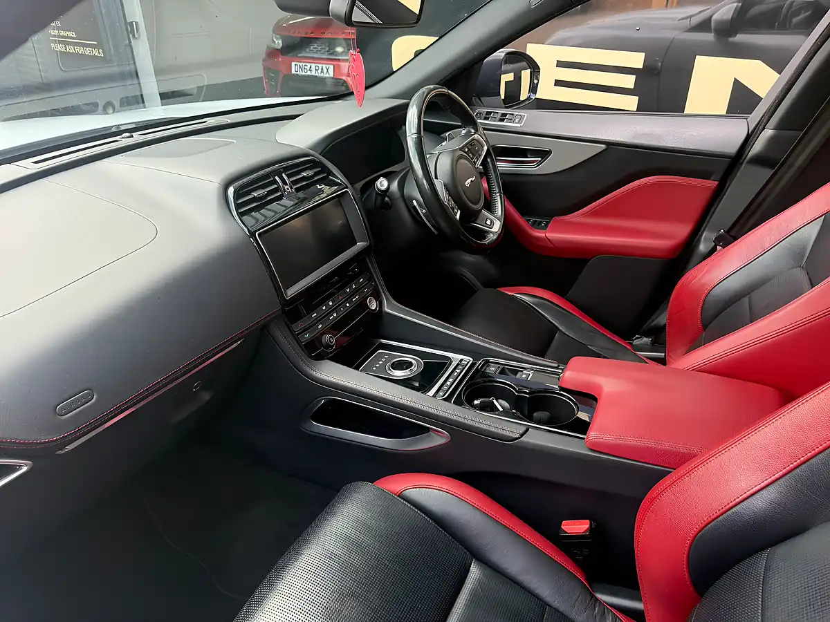 Used 2016 Jaguar F-Pace S Glacier White - Interior and Exterior details 5