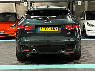 Used 2016 Jaguar F-Pace S Green - Interior and Exterior details 8