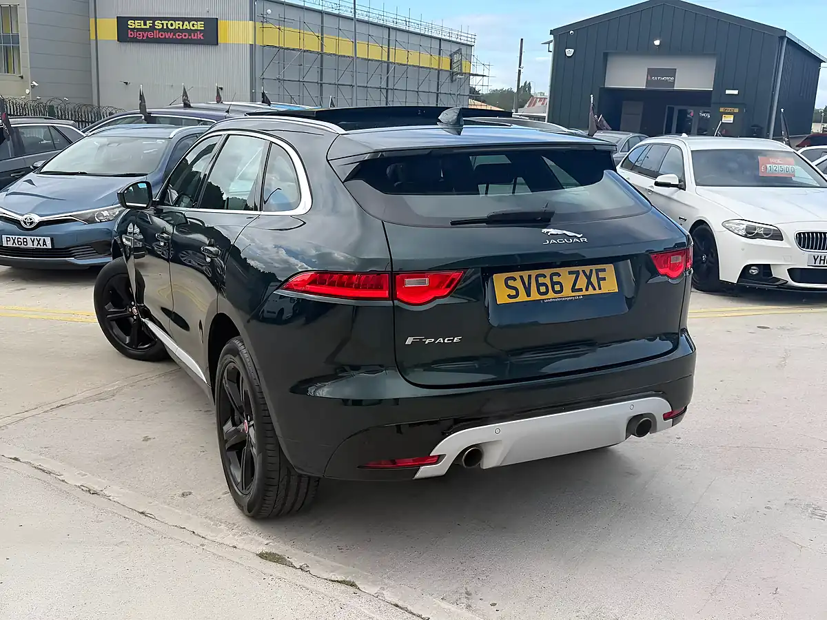 Used 2016 Jaguar F-Pace S Green - Interior and Exterior details 5