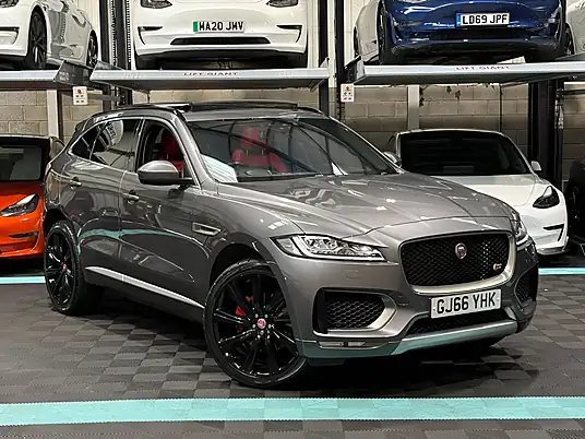 2016 Jaguar F-PACE S 3.0 D300