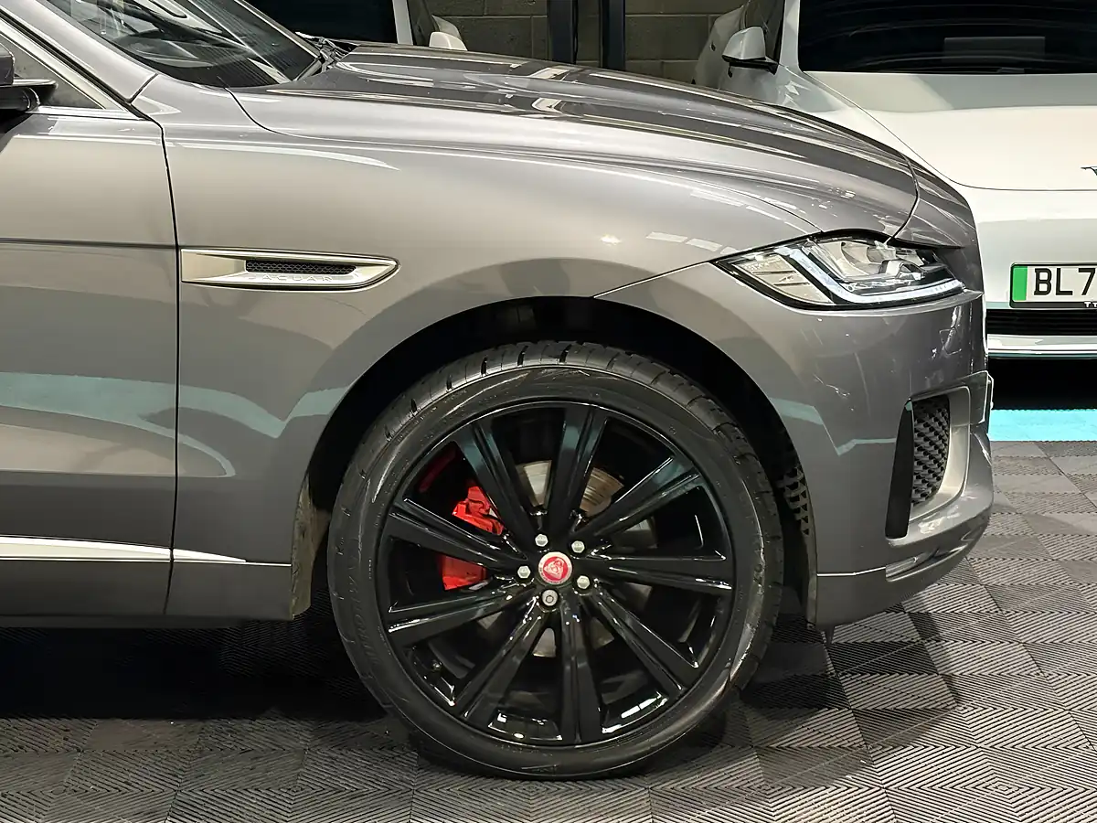 Used 2016 Jaguar F-Pace S Grey - Interior and Exterior details 13
