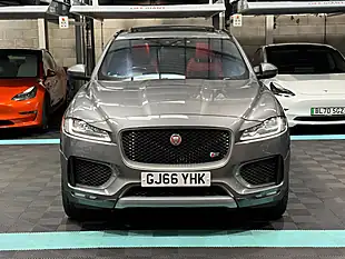 Used 2016 Jaguar F-Pace S Grey - Interior and Exterior details 4