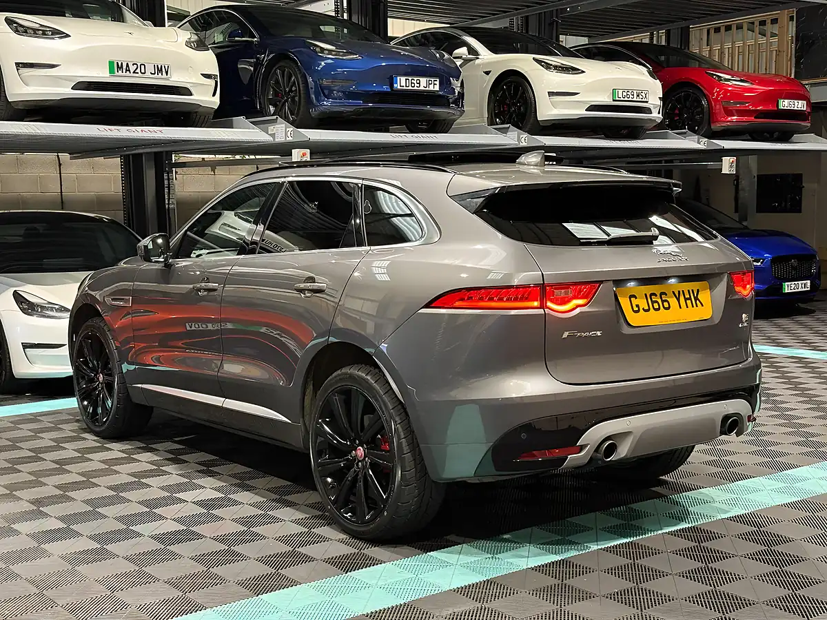 Used 2016 Jaguar F-Pace S Grey - Interior and Exterior details 7