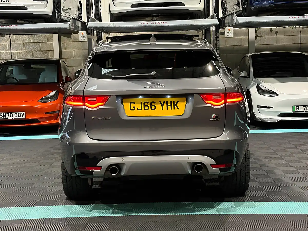 Used 2016 Jaguar F-Pace S Grey - Interior and Exterior details 8