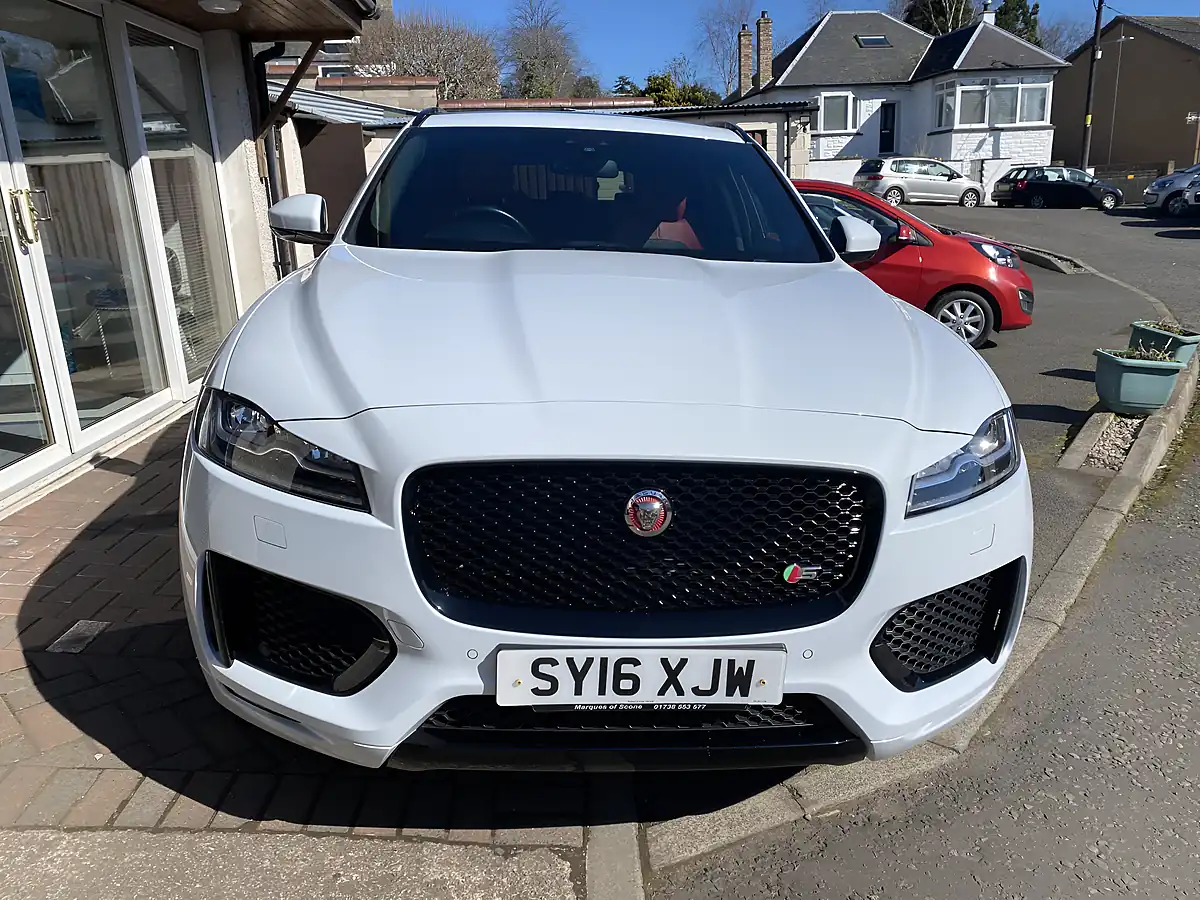 Used 2016 Jaguar F-Pace S White - Interior and Exterior details 2