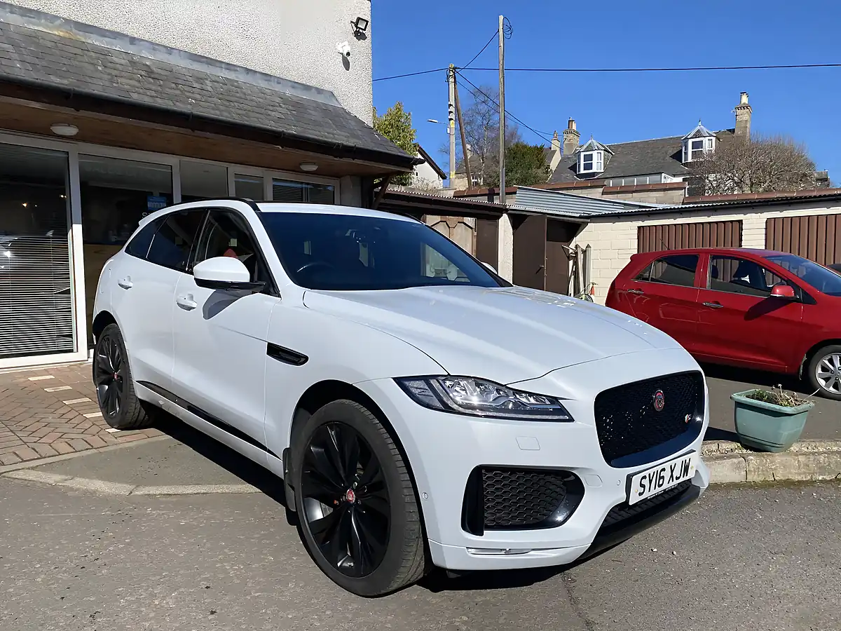 Used 2016 Jaguar F-Pace S White - Interior and Exterior details 6