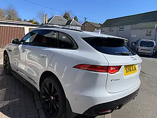 Used 2016 Jaguar F-Pace S White - Interior and Exterior details 9