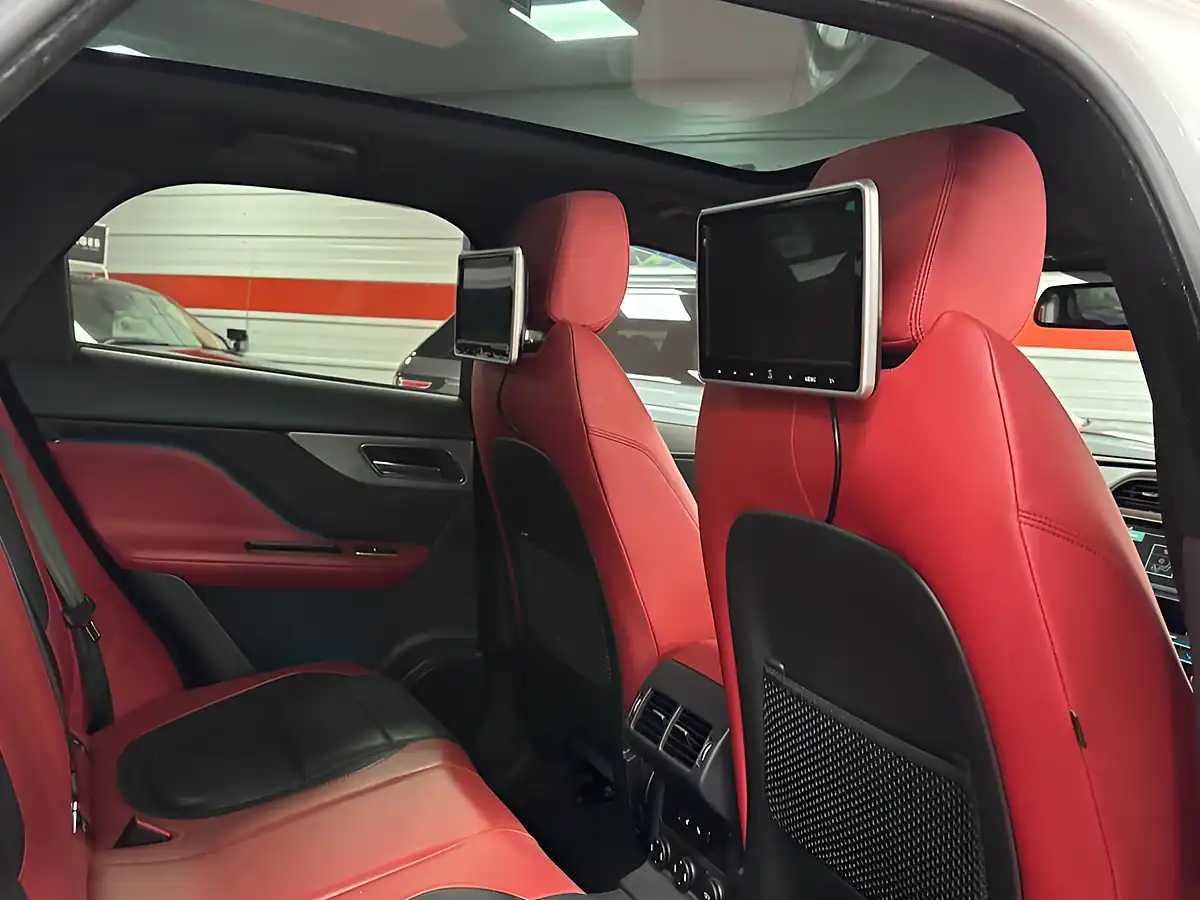 Used 2016 Jaguar F-Pace S White - Interior and Exterior details 14