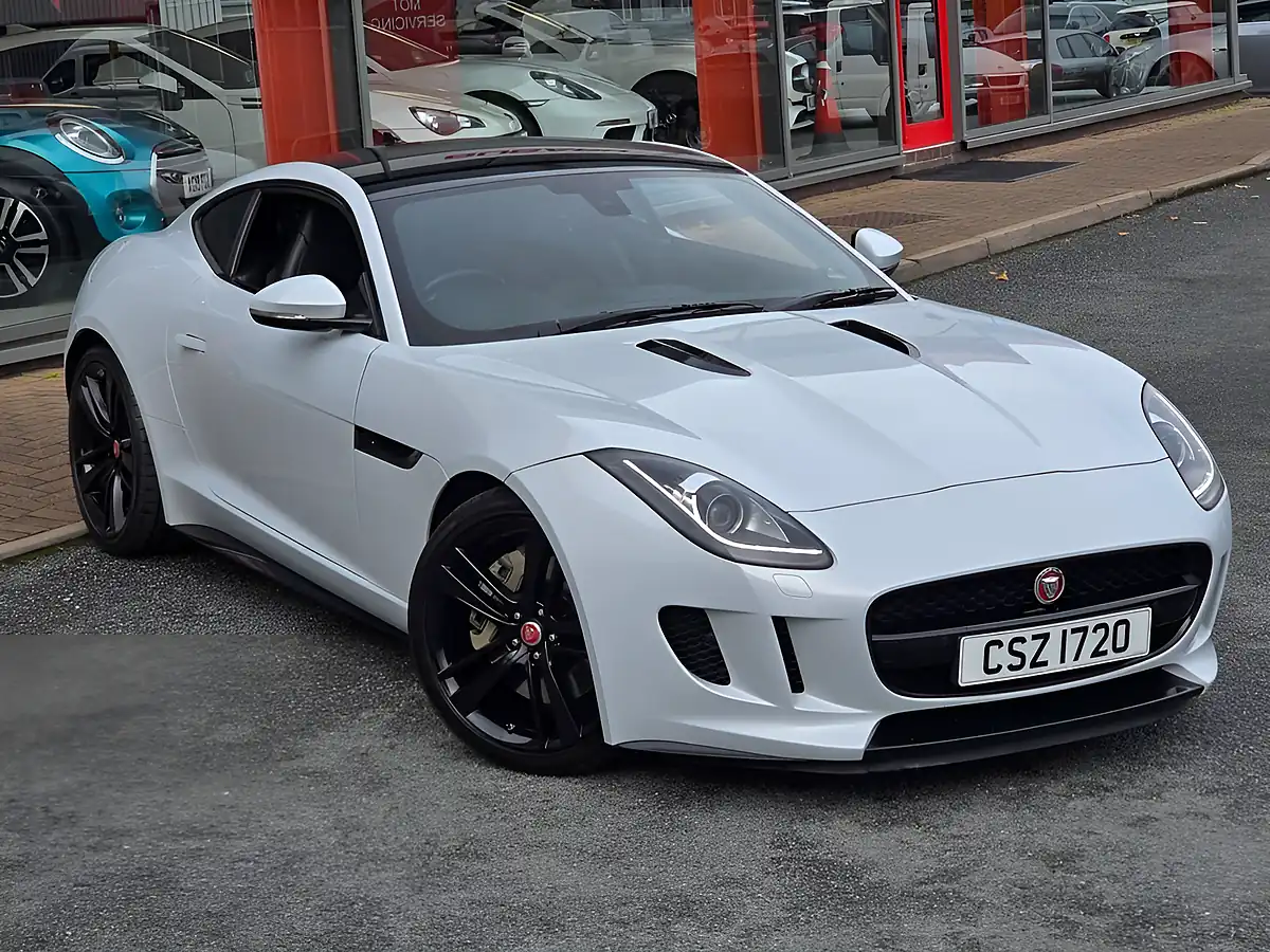 Used 2016 Jaguar F-Type Coupe Glacier White - Interior and Exterior details 3