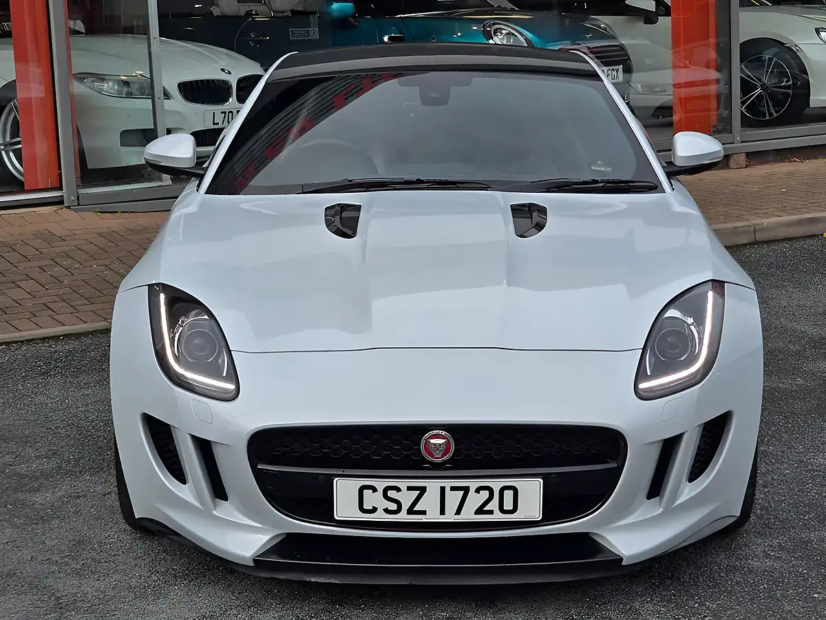 Used 2016 Jaguar F-Type Coupe Glacier White - Interior and Exterior details 5