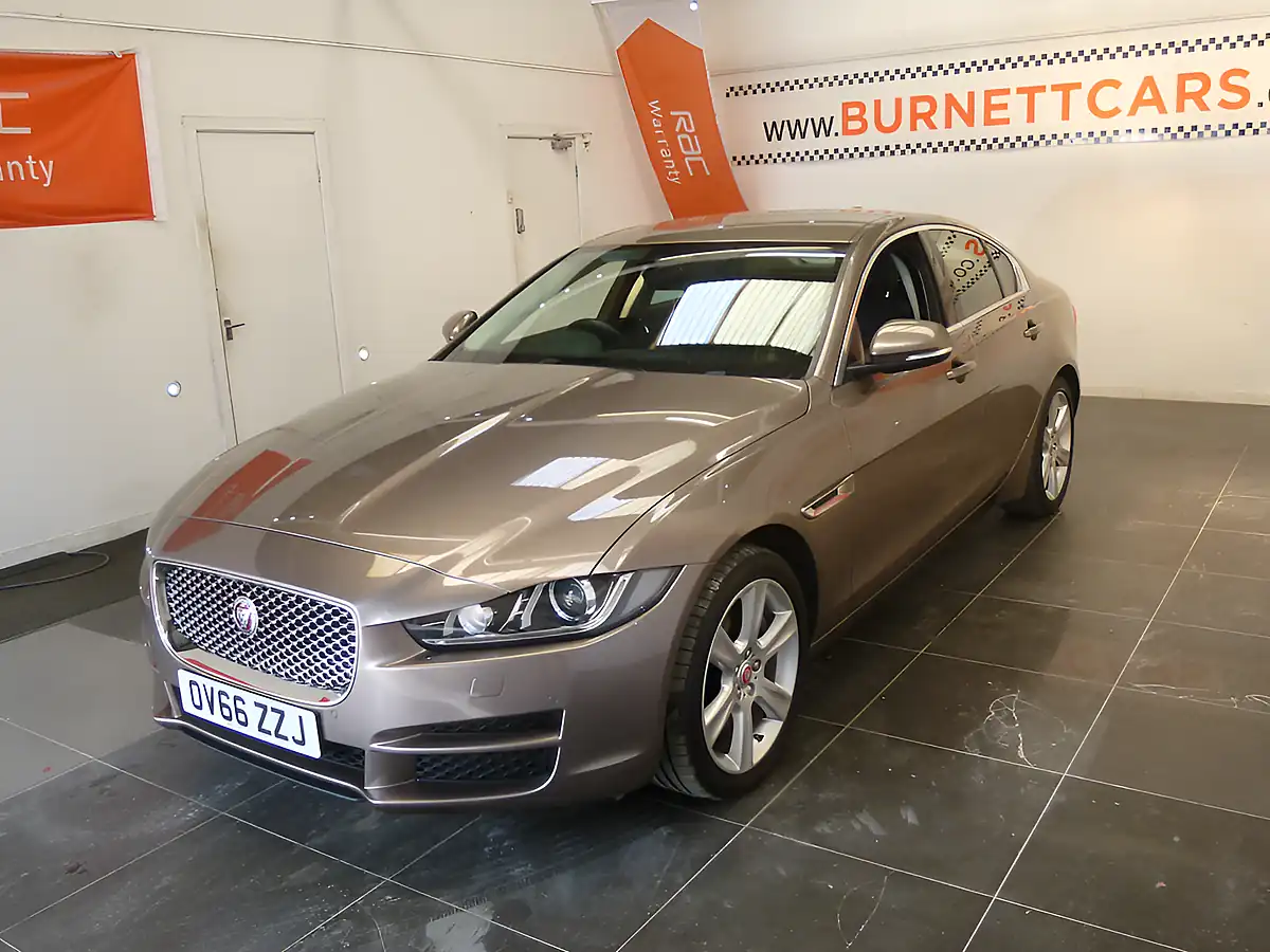 Used 2016 Jaguar Xe Portfolio AWD Bronze - Interior and Exterior details 5