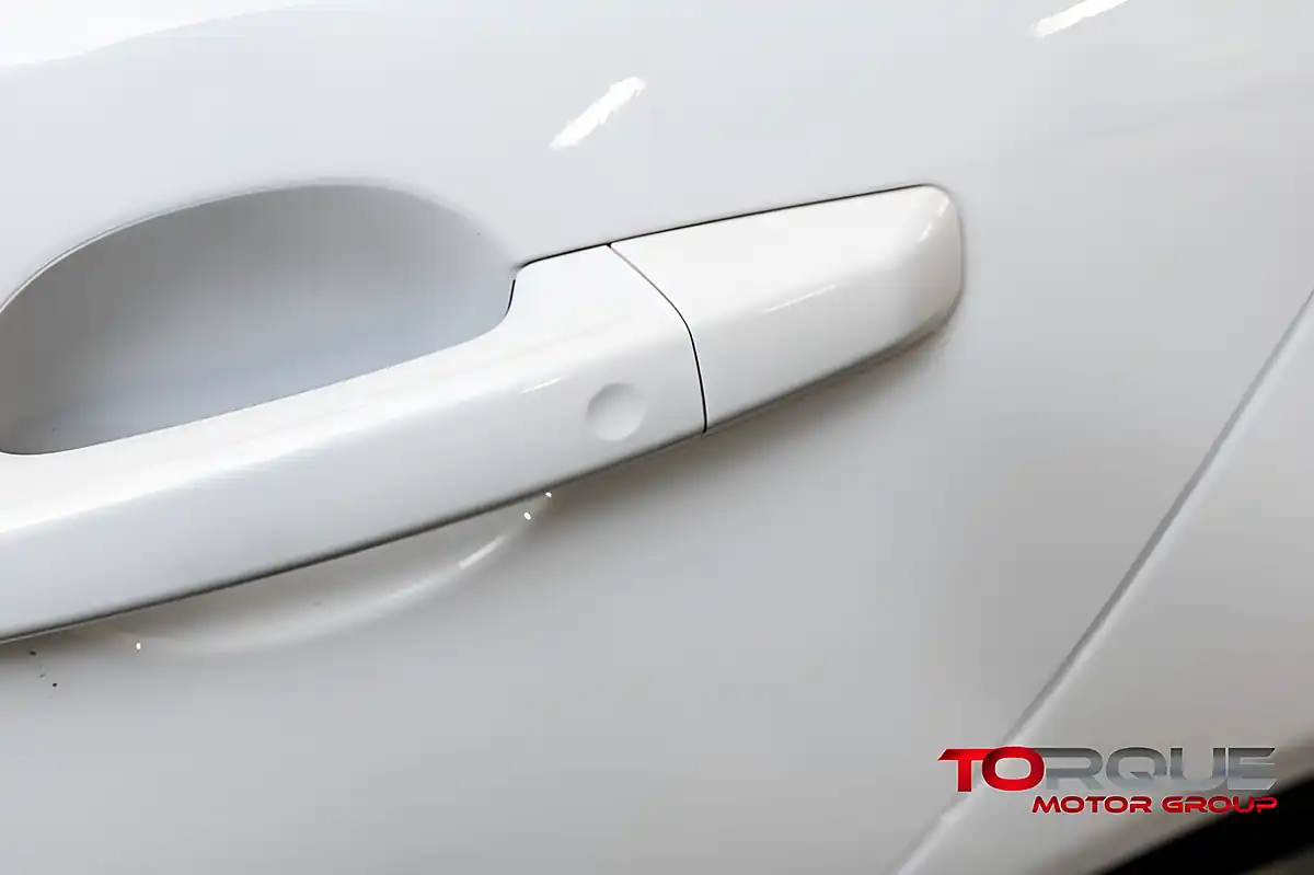 Used 2016 Jaguar Xe Portfolio White - Interior and Exterior details 18