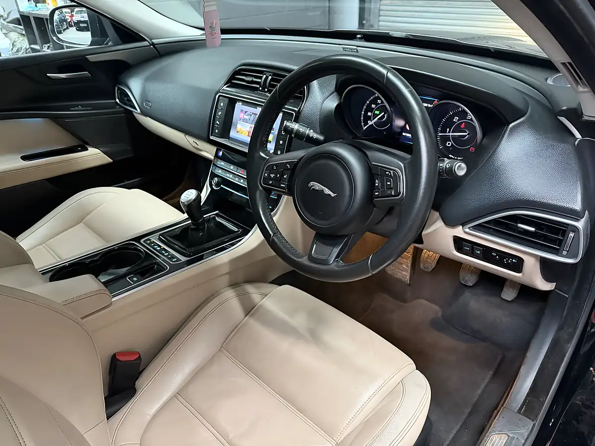 Used 2016 Jaguar Xe Prestige Black - Interior and Exterior details 12