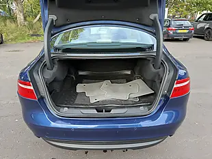 Used 2016 Jaguar Xe Prestige Blue - Interior and Exterior details 17