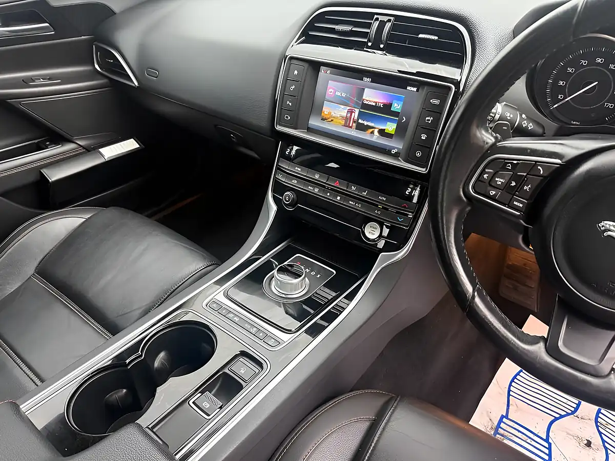 Used 2016 Jaguar Xe Prestige Blue - Interior and Exterior details 13