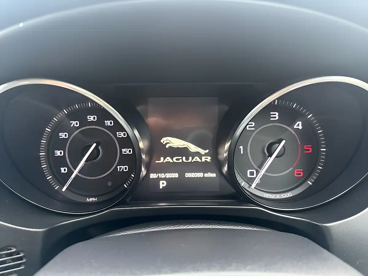 Used 2016 Jaguar Xe Prestige Blue - Interior and Exterior details 14