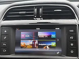 Used 2016 Jaguar Xe Prestige Blue - Interior and Exterior details 15