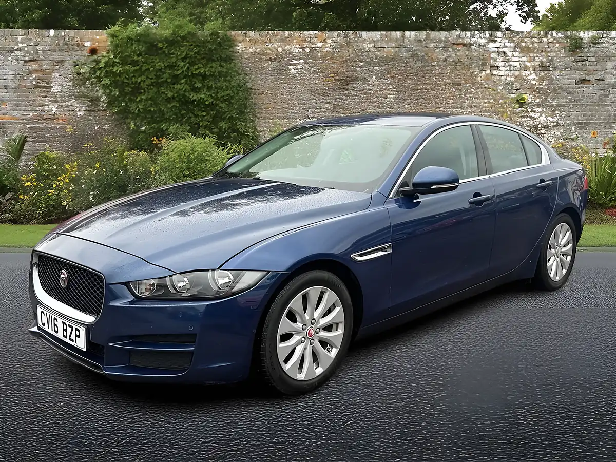Used 2016 Jaguar Xe Prestige Blue - Interior and Exterior details 4